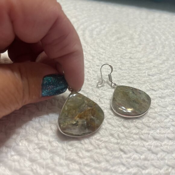 Natural GREEN FLUORITE Handmade Sterling 925 Earrings #603D - Picture 2 of 3